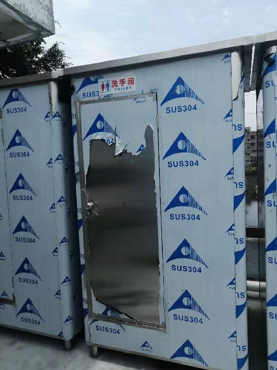 东兴连山壮族瑶族自治县项目二手活动板房吊装回收
